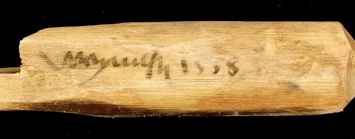 Abbildung 11: Inschrift auf dem Kerbholz mit Jahreszahl »1558«. © Landesamt für Denkmalpflege und Archäologie Sachsen-Anhalt, Heiko Breuer.